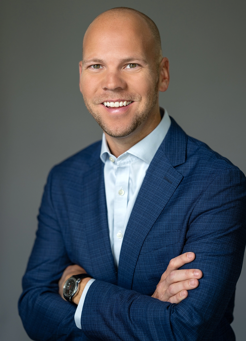 Headshot of Dillon Lounsbury